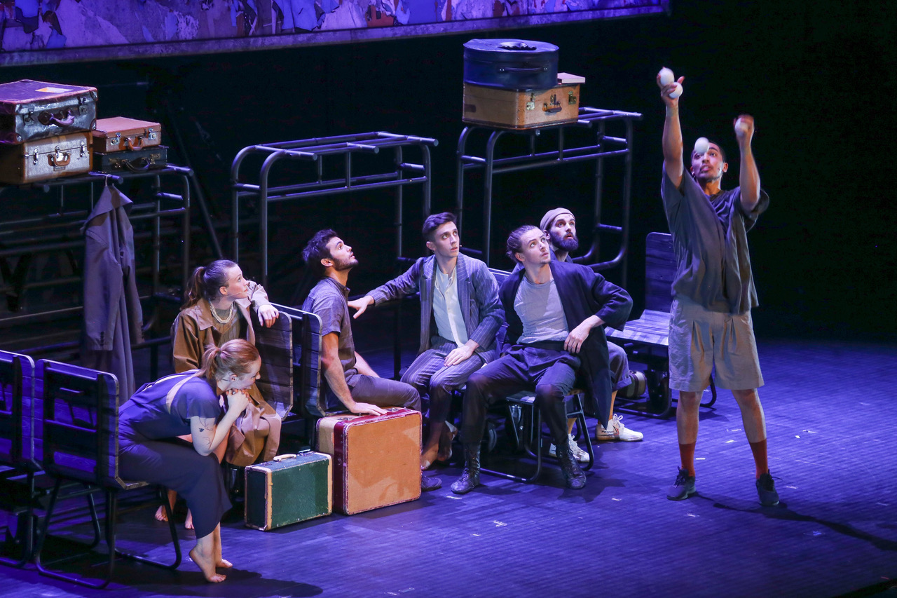 «Passagers»: Un viaje en alas del virtuosismo y la destreza